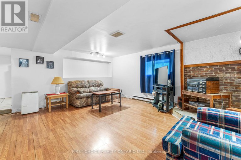 28507274/96-constance-lake-road/kanata-north-east/ottawa/ontario/K2K1X7_24