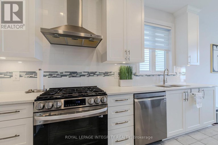 28341938/152-finsbury-avenue/stittsville-south/ottawa/ontario/K2S2P5_14