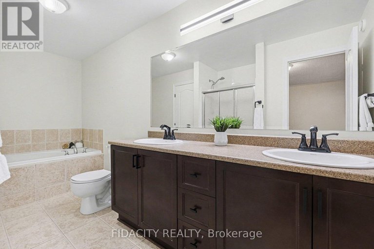 29327648/291-horseshoe-crescent/stittsville-north/ottawa/ontario/K2S0B7_17