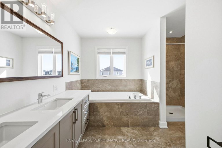 29401297/934-chablis-crescent/embrun/russell/ontario/K0A1W0_22