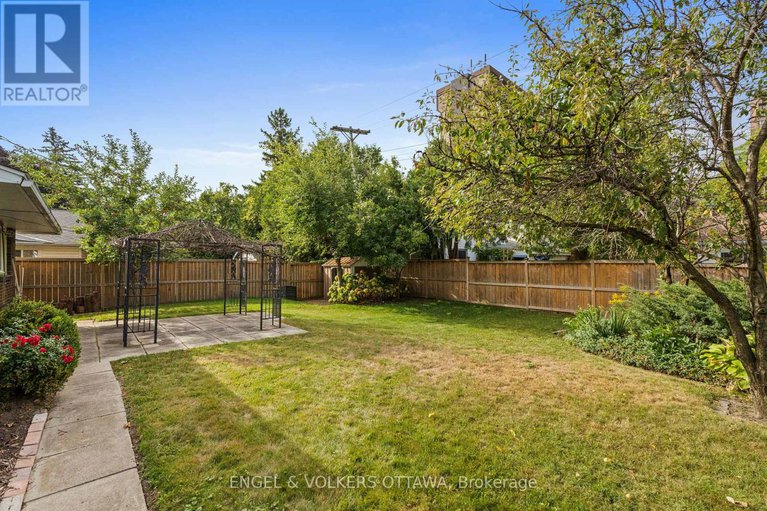 28812739/3348-kodiak-street/south-keys/ottawa/ontario/K1V7S8_44