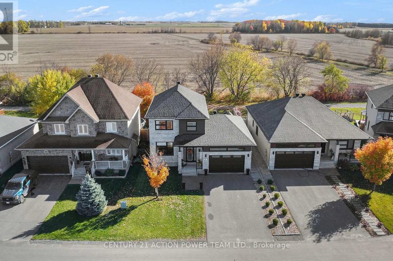 29040808/9-richer-street-w/north-stormont-finch-twp/north-stormont/ontario/K0A1R0_32