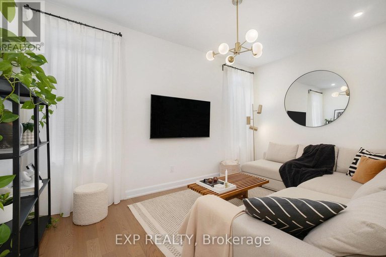 29113298/597-paakanaak-avenue/blossom-parkkemp-parkfindlay-creek/ottawa/ontario/K1X0H4_26