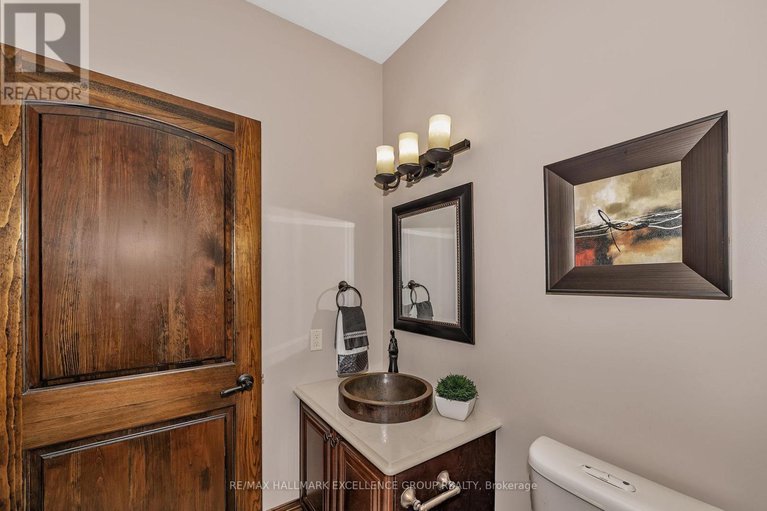 28375408/519-emerald-street/town-of-rockland/clarence-rockland/ontario/K4K0C1_15