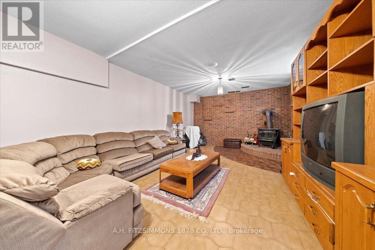 29009459/1538-claymor-avenue/carleton-heights/ottawa/ontario/K2C1T1_41