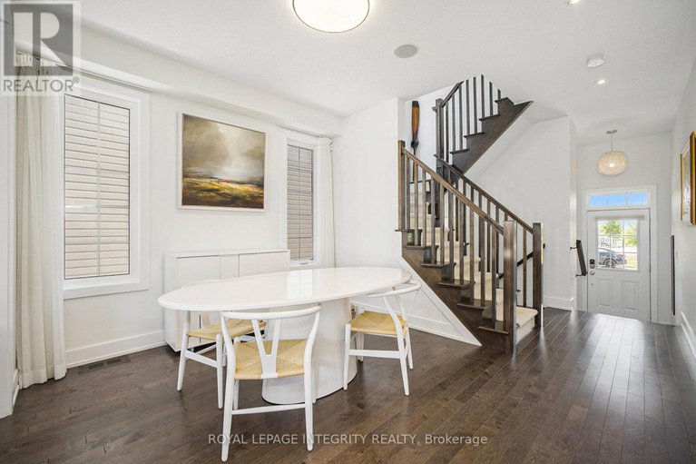 28777177/285-meadowbreeze-drive/emerald-meadowstrailwest/ottawa/ontario/K2M3A6_9