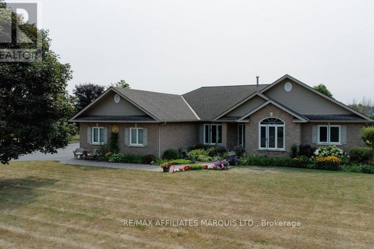 29553802/18456-tyotown-road/south-glengarry-charlottenburgh-twp/south-glengarry/ontario/K6H7S5_32