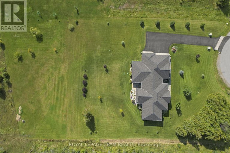 28970781/217-shamus-way/huntley-ward-south-west/ottawa/ontario/K0A1L0_50