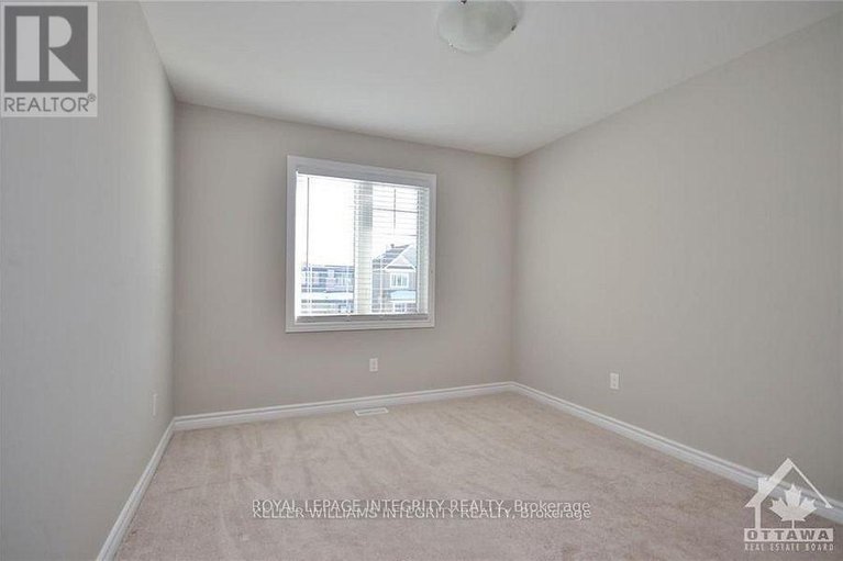 28601011/158-bandelier-way/stittsville-north/ottawa/ontario/K2S2J6_19