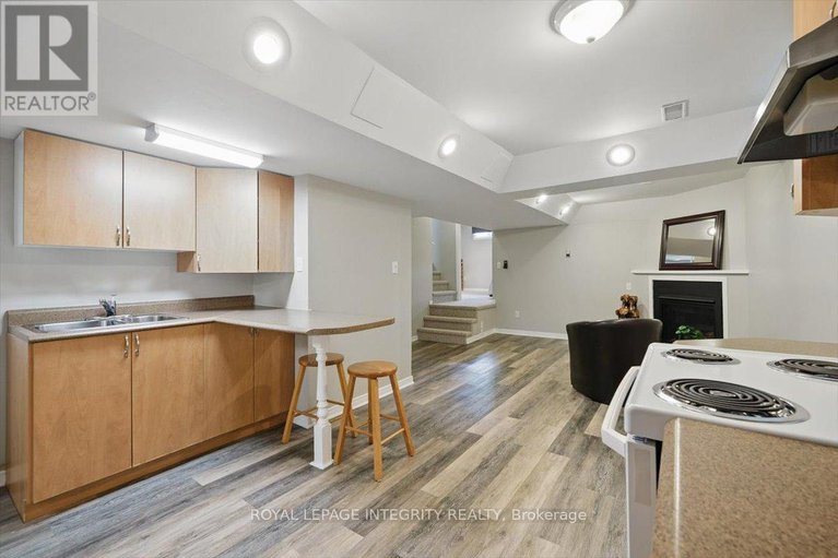 28601020/1561-verchere-street/chateauneuf/ottawa/ontario/K1C6B8_34