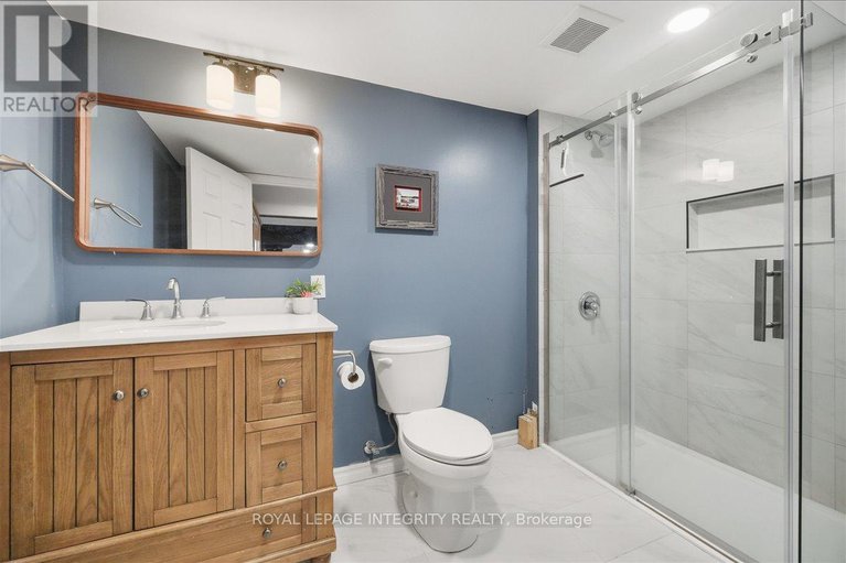28978669/1406-bouton-dor-way/bilberry-creekqueenswood-heights/ottawa/ontario/K1E3L3_32