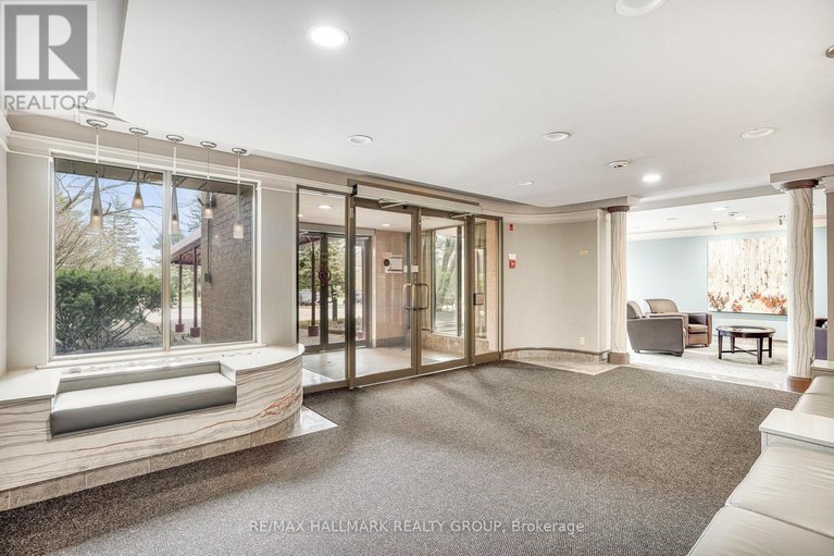 28253108/1109-100-grant-carman-drive/borden-farmstewart-farmcarleton-heightsparkwood-hills/ottawa/ontario/K2E8B8_7