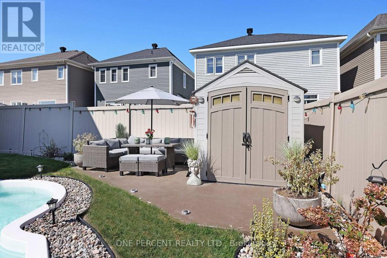 28874352/260-meynell-road/goulbourn-twp-from-franktown-rdsouth-to-rideau/ottawa/ontario/K0A2Z0_44