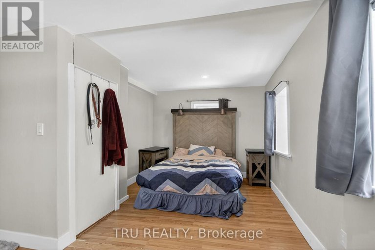 29406332/10492-clark-road/north-dundas-mountain-twp/north-dundas/ontario/K0E1S0_18