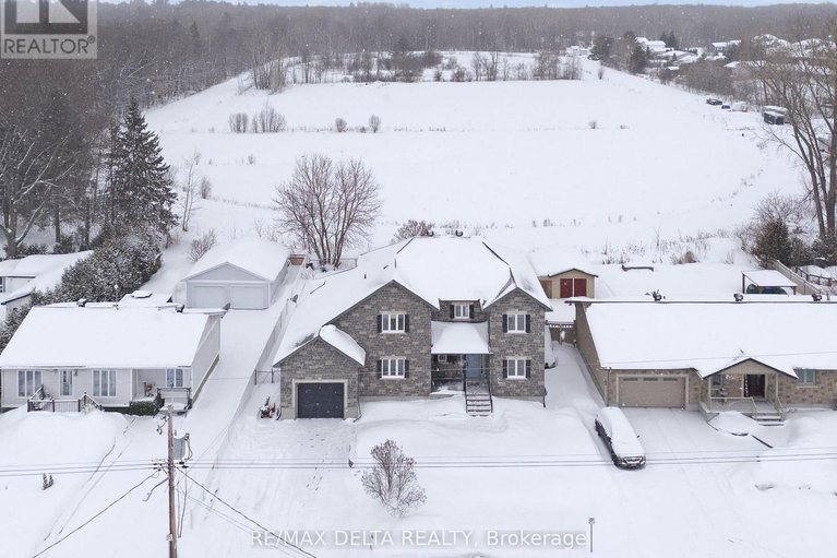 29414209/1820-landry-road/clarencerockland-twp/clarence-rockland/ontario/K0A1N0_2