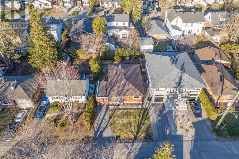 28479703/495-wentworth-avenue/woodroffe/ottawa/ontario/K2B5J9_22