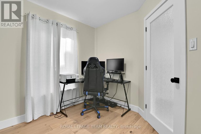 28615921/4156-wolfe-point-way/riverside-southgloucester-glen/ottawa/ontario/K1V1P5_5