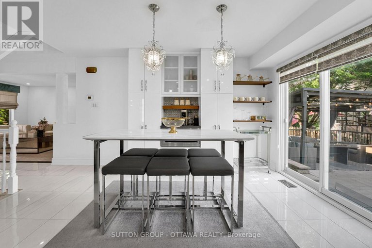 28504074/2163-johnston-road/hunt-club-park/ottawa/ontario/K1G5K2_19