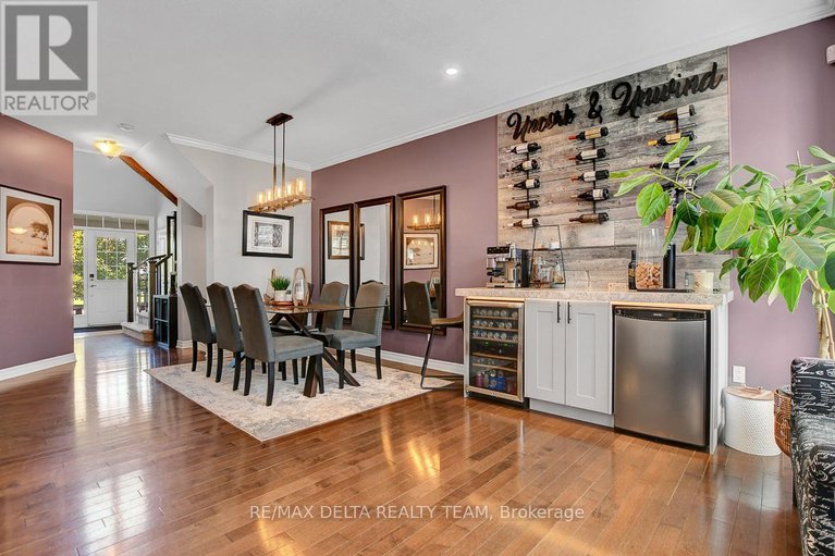 28863852/1916-montmere-avenue/notting-hillsummerside/ottawa/ontario/K4A0E7_8