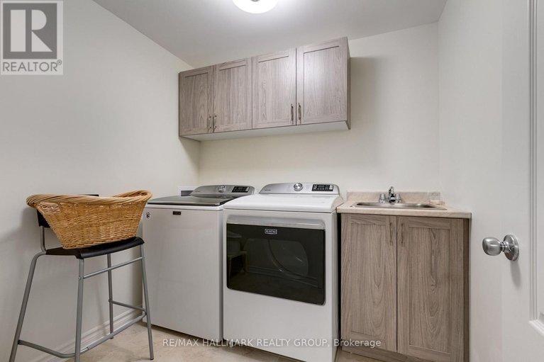 29281423/66-kayenta-street/remainder-of-stittsville-area/ottawa/ontario/K2S2K7_32