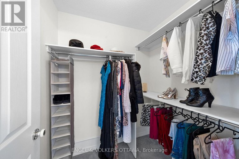 29379159/19-black-tern-crescent/bridlewood/ottawa/ontario/K2M2Z4_26