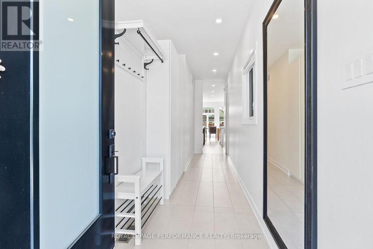 28543963/80-dagmar-avenue/vanier/ottawa/ontario/K1L5T4_4