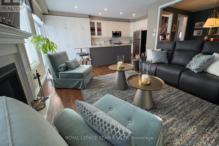 29339123/979-shimmerton-circle/emerald-meadowstrailwest/ottawa/ontario/K2M0L4_9