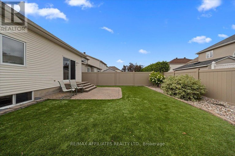28798162/1147-mulder-avenue/fallingbrookgardenway-south/ottawa/ontario/K4A4G8_41