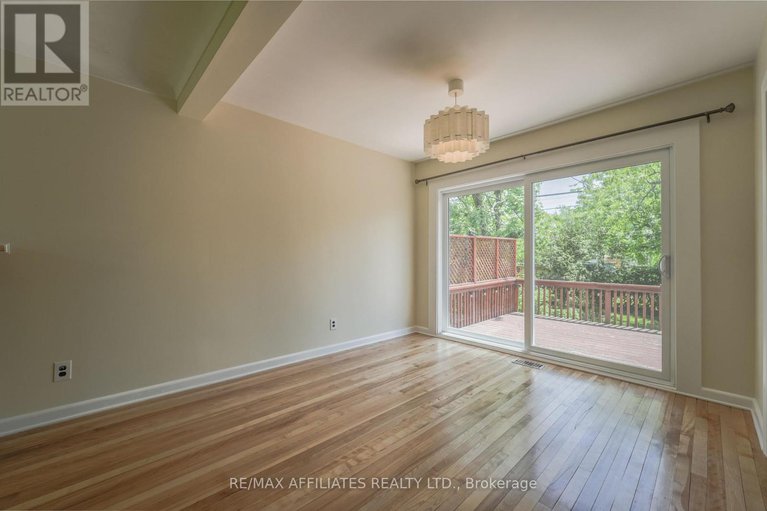 28513866/536-browning-avenue/riverview-park/ottawa/ontario/K1G0T4_11