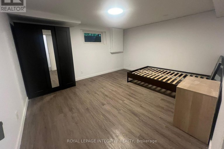 29064005/1152-tawney-road/hawthorne-meadows/ottawa/ontario/K1G1B6_34