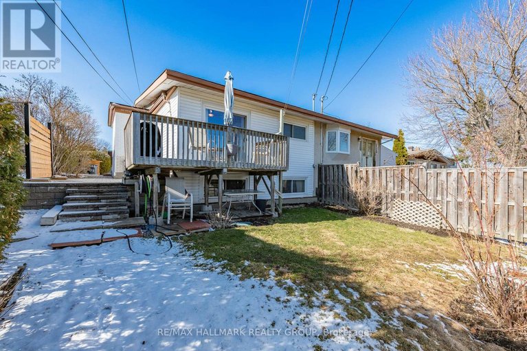 29585556/20-mulvagh-avenue/borden-farmstewart-farmcarleton-heightsparkwood-hills/ottawa/ontario/K2E6M6_41