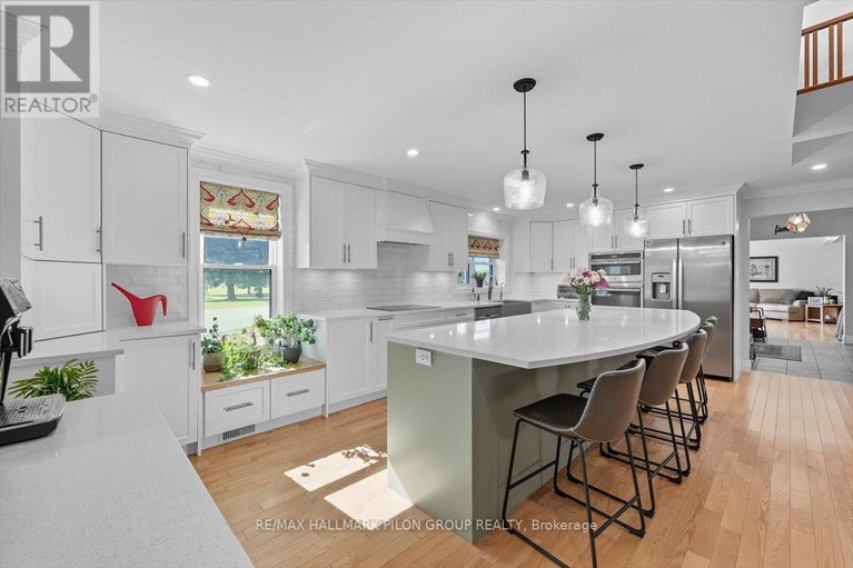 29241299/3172-8th-line-road/metcalfe/ottawa/ontario/K0A2P0_5