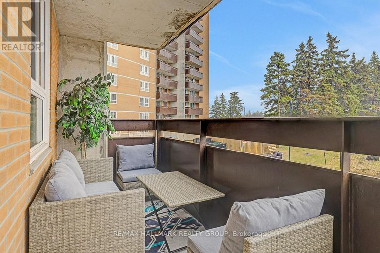 29621079/210-2000-jasmine-crescent/beacon-hill-south/ottawa/ontario/K1J8K4_21