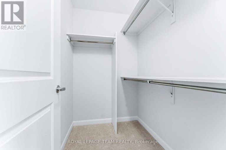 28486435/742-fairline-row/emerald-meadowstrailwest/ottawa/ontario/K2V0V7_19