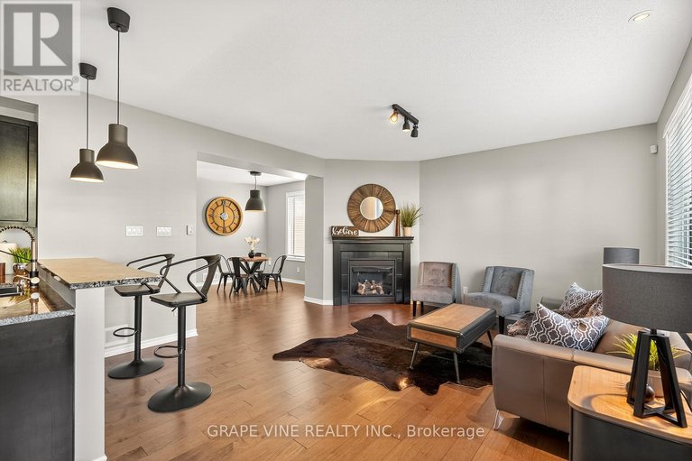 29053953/232-burnaby-drive/stittsville-north/ottawa/ontario/K2S0J9_11