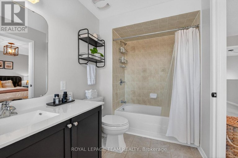 29615070/216-trail-side-circle/springridgeeast-village/ottawa/ontario/K4A5B5_36