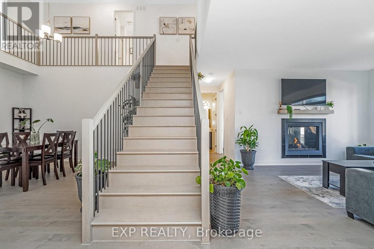 29167949/503-adane-way/riverside-southgloucester-glen/ottawa/ontario/K4M1B2_12