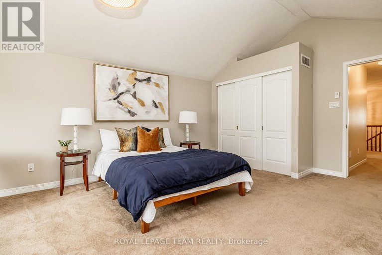 29469857/10-beechgrove-gardens/stittsville-south/ottawa/ontario/K2S1W5_32