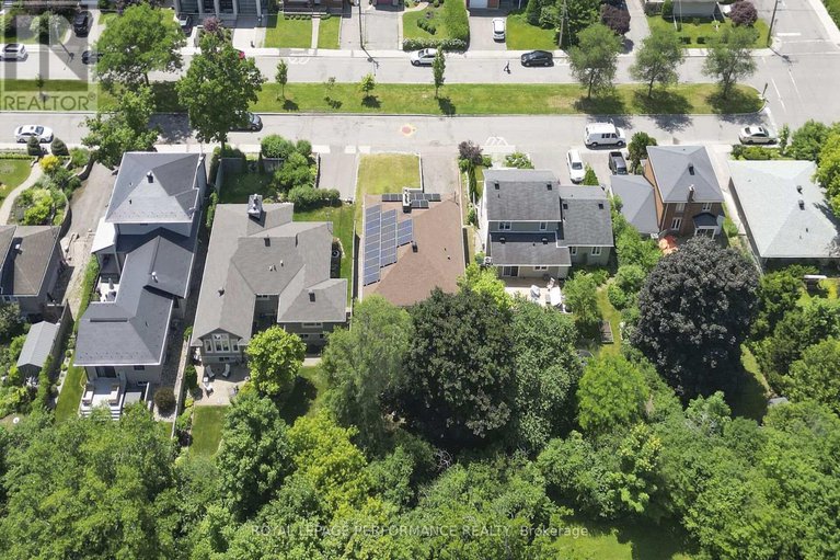 28506463/181-northwestern-avenue/ottawa-westtunneys-pasture/ottawa/ontario/K1Y0M1_25