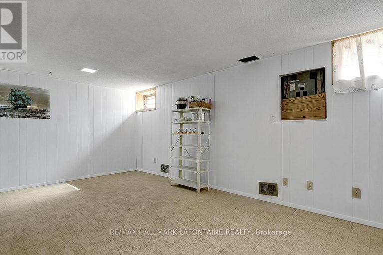 29638874/46-890-cahill-drive-w/hunt-club/ottawa/ontario/K1V9A4_24