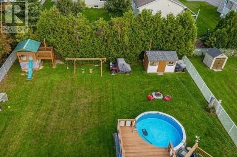 29621628/95-castlebeau-street/embrun/russell/ontario/K0A1W0_48