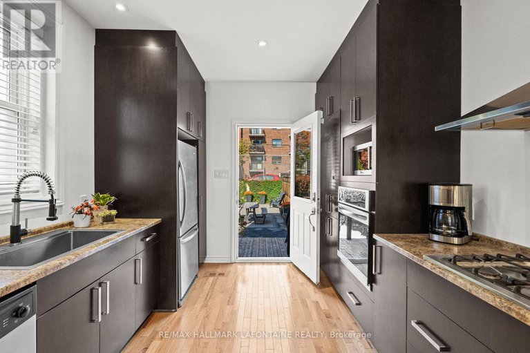 28965257/339-st-patrick-street/lower-townbyward-market/ottawa/ontario/K1N5K6_18