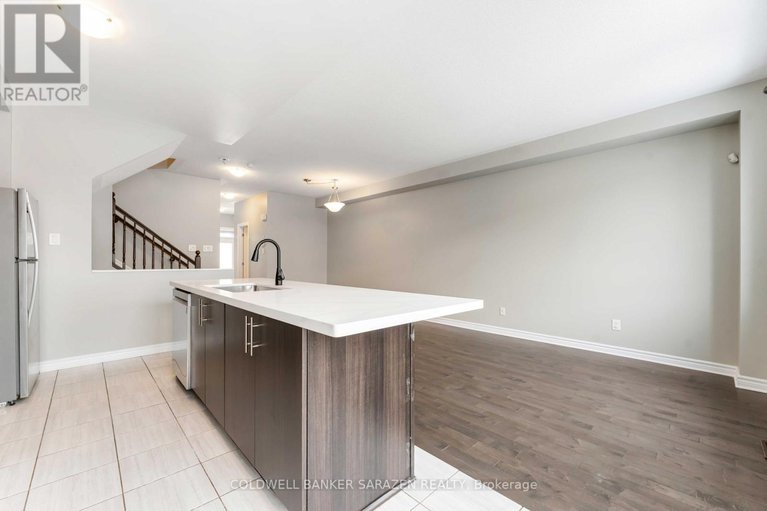 29266976/948-kilbirnie-drive/half-moon-bay/ottawa/ontario/K2J6G2_15