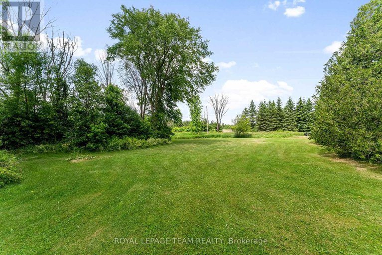 28503825/79-mountain-view-road/mcnabbraeside-twps/mcnabbraeside/ontario/K7S3G9_33