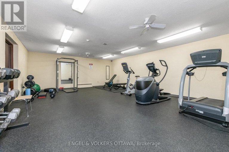 28339267/8-1356-meadowlands-drive-e/borden-farmstewart-farmcarleton-heightsparkwood-hills/ottawa/ontario/K2E6K6_26