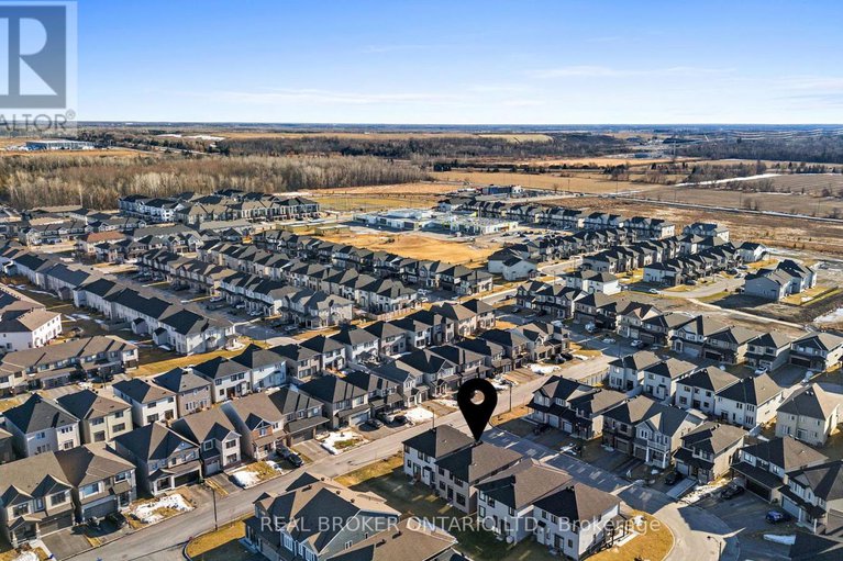 28309784/845-snap-hook-crescent/half-moon-bay/ottawa/ontario/K2J6V7_43