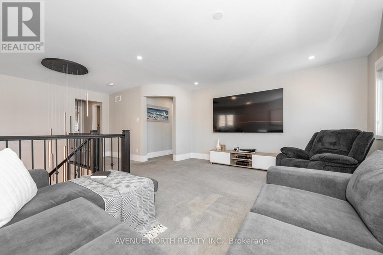 29437625/805-henslows-circle/avalon-west/ottawa/ontario/K4A5H6_29