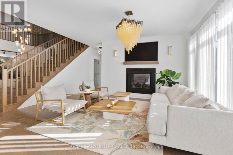 28974297/921-beckton-heights/stittsville-south/ottawa/ontario/K2S2X5_14