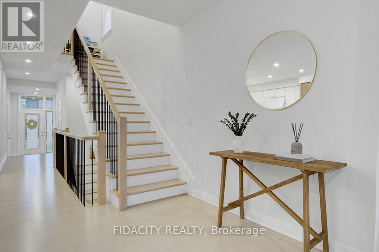 29080347/864-moses-tennisco-street/cfb-rockcliffe-and-area/ottawa/ontario/K1K5A2_13