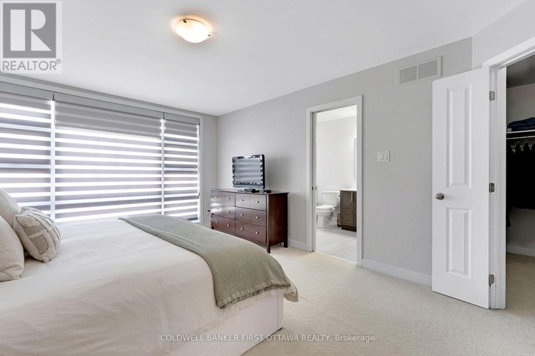 29465691/422-markdale-terrace/riverside-southgloucester-glen/ottawa/ontario/K4M0E2_23